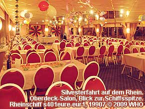 Rheinschiff s401eure-eur1: Silvesterfahrt Düsseldorf auf dem Rhein. Oberdeck-Salon, Blick zur Schiffsspitze.