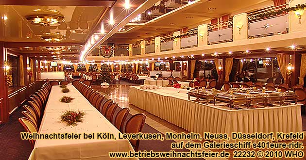 Galerieschiff s401eure-ridr, Weihnachtsfeier auf dem Hauptdeck.