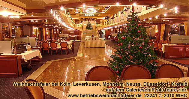 Galerieschiff s401eure-ridr, Weihnachtsfeier auf dem Hauptdeck.