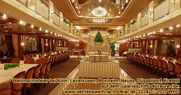 Galerieschiff s401eure-ridr, Weihnachtsfeier auf dem Hauptdeck.