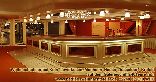 Galerieschiff s401eure-ridr, Weihnachtsfeier auf dem Oberdeck.